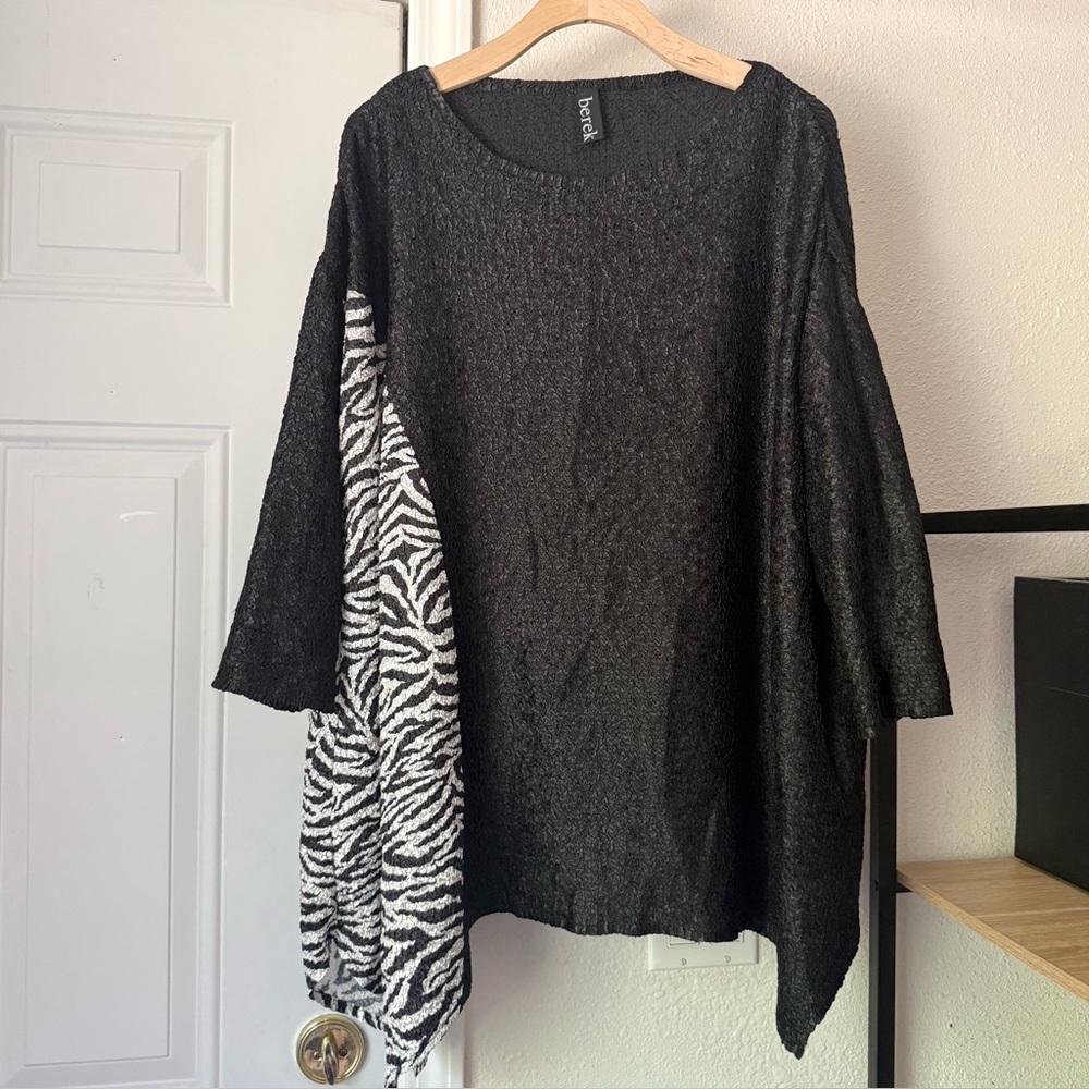 BEREK black and white zebra lagenlook boxy oversized‎ crinkle stretchy shirt top